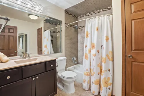 $435,000 | 12042 West 103rd Court, St. John, IN 46373