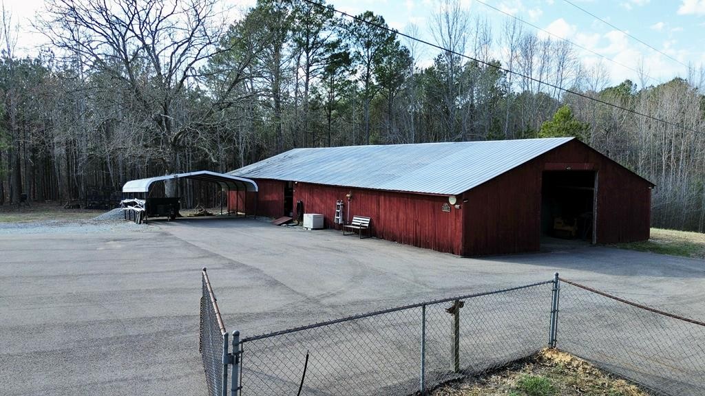 2260 Oakdale Road Camden, TN 38320 - Photo 11 of 18