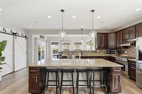 $544,900 | 33 Trotter Lane, Clinton, PA 15026