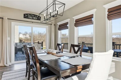 $544,900 | 33 Trotter Lane, Clinton, PA 15026