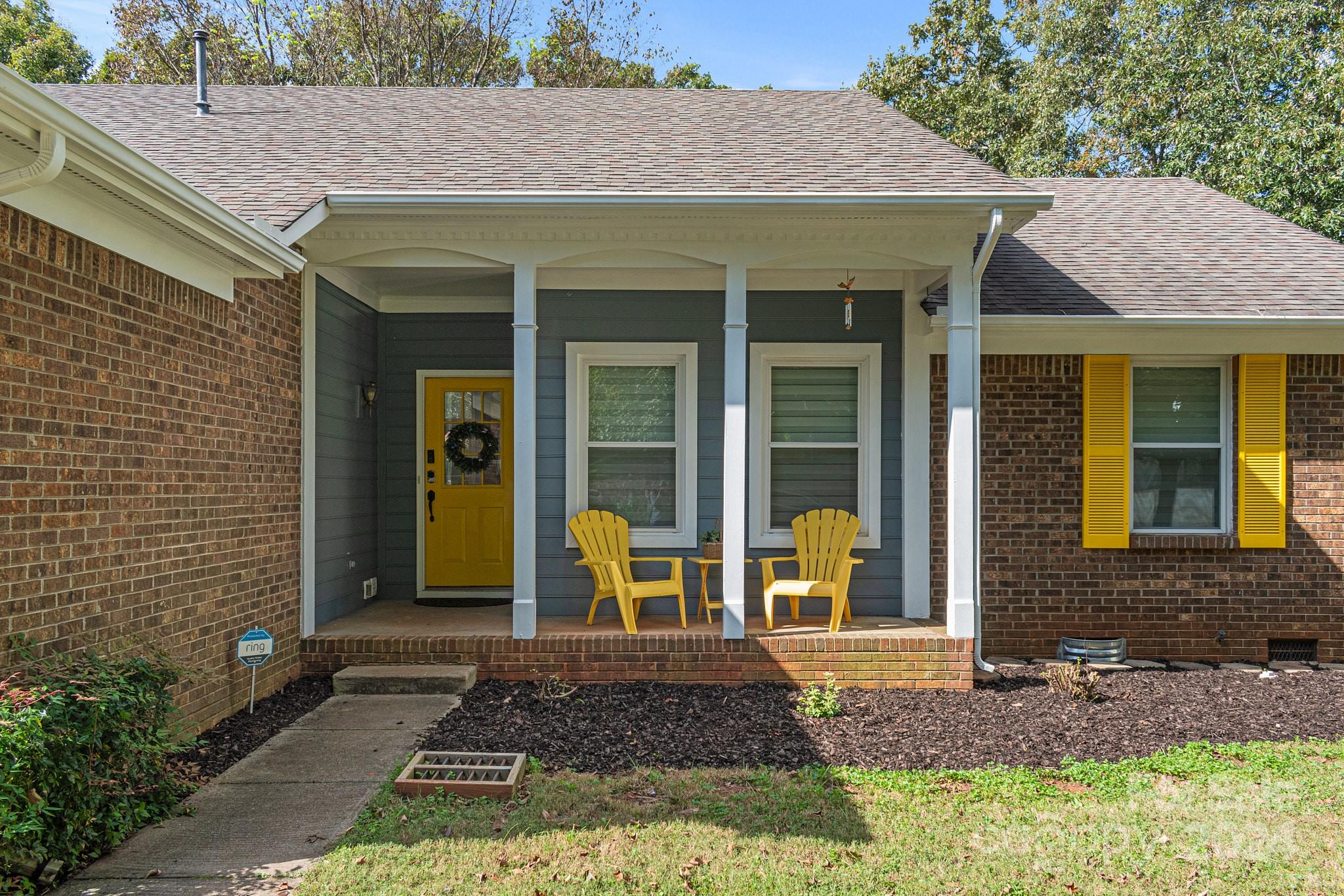 9706 Marshbrooke Road Matthews, NC 28105 - Photo 2 of 42 Gallery Image 2