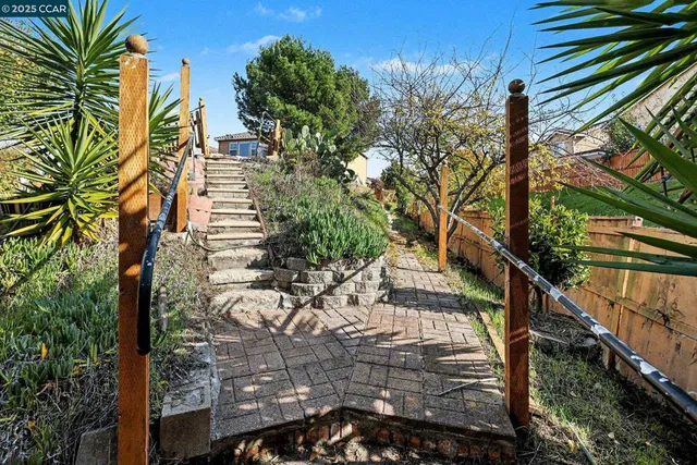 $1,038,300 | 5701-5701 Oakmont Drive, Richmond, CA 94806