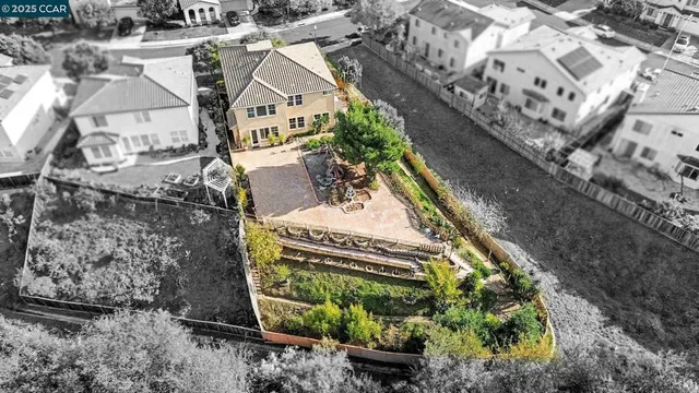 $1,038,300 | 5701-5701 Oakmont Drive, Richmond, CA 94806