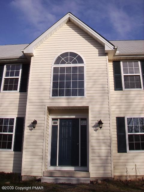 1209 Reynolds Road Albrightsville, PA 18210 - Photo 3 of 20 Entrance Way