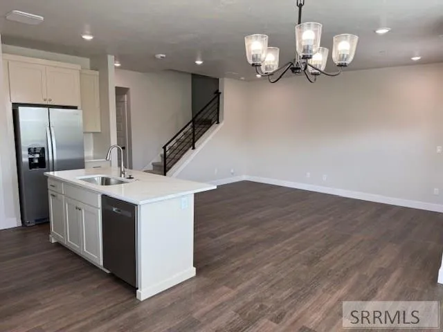 $2,250 | 822 East Sunnyside Road, Unit 6, Idaho Falls, ID 83404