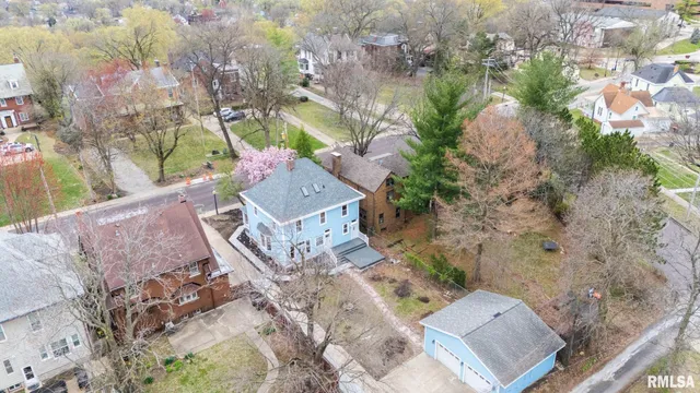 $187,000 | 943 Northeast Glen Oak Avenue, Peoria, IL 61603