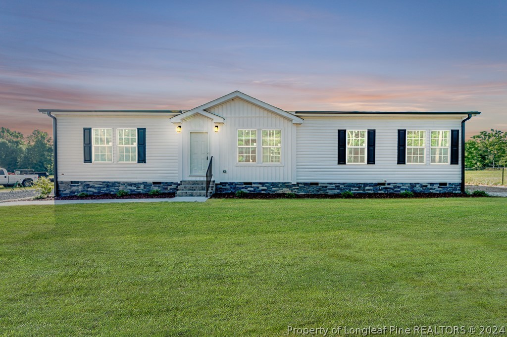 903 Loop Road Bunnlevel, NC 28323 - Photo 1 of 46 Gallery Image 1