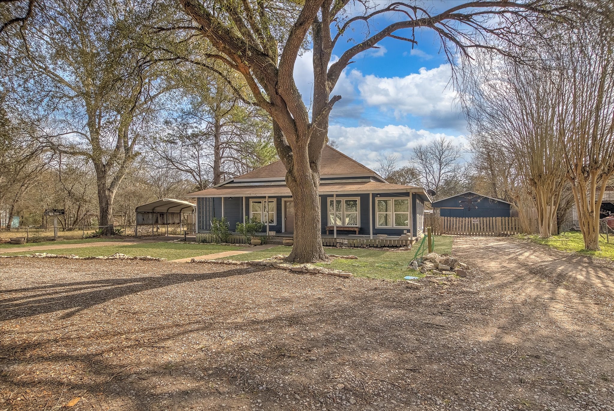 158 North 7th Street Trinity, TX 75862 - Photo 7 of 40 Plentiful parking space for your RV or boat