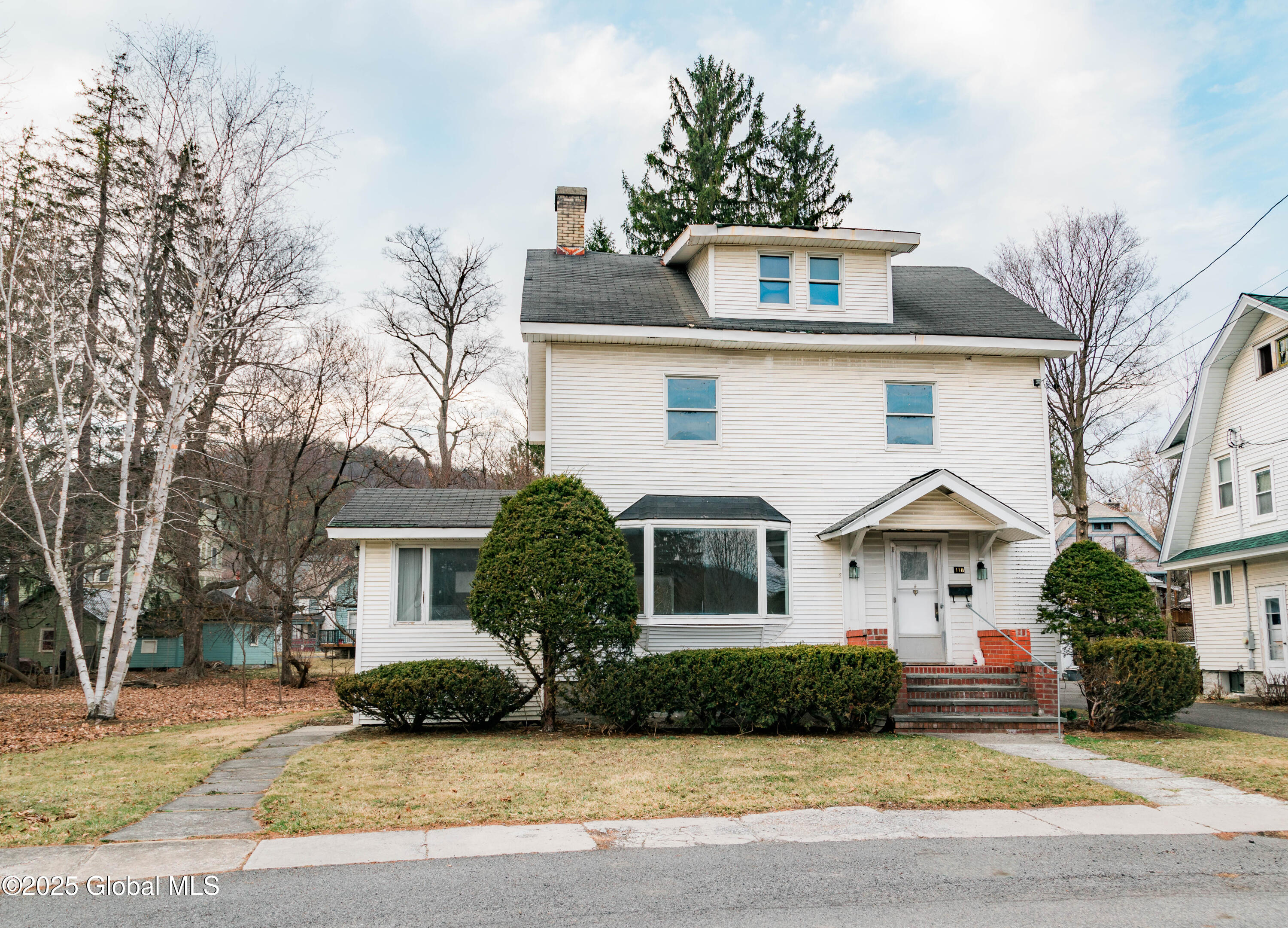 118 Clinton Circle Cobleskill, NY 12043 - Photo 42 of 42 176A8915-2