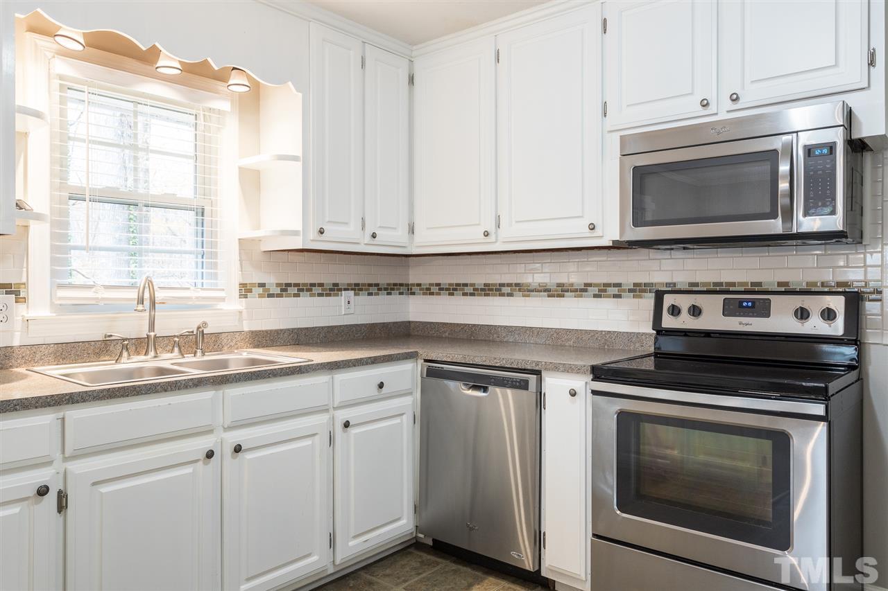 115 Lexington Road Chapel Hill, NC 27516 - Photo 14 of 30 Gallery Image 14