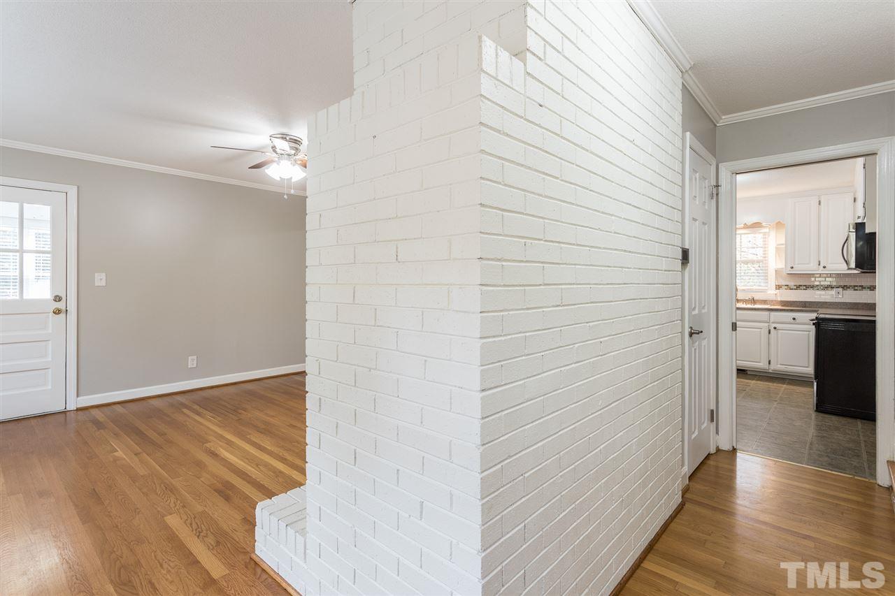 115 Lexington Road Chapel Hill, NC 27516 - Photo 7 of 30 Gallery Image 7