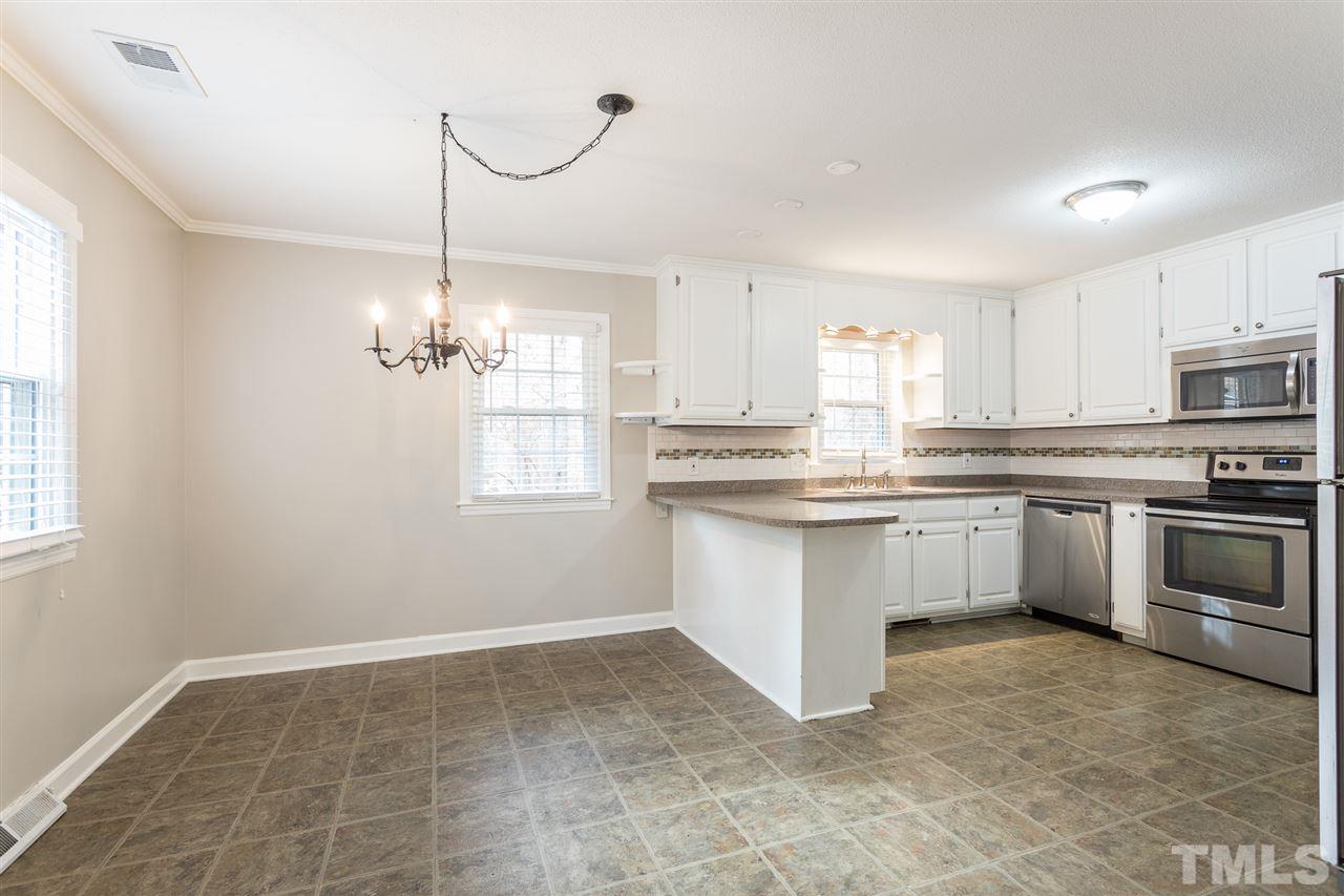115 Lexington Road Chapel Hill, NC 27516 - Photo 10 of 30 Gallery Image 10
