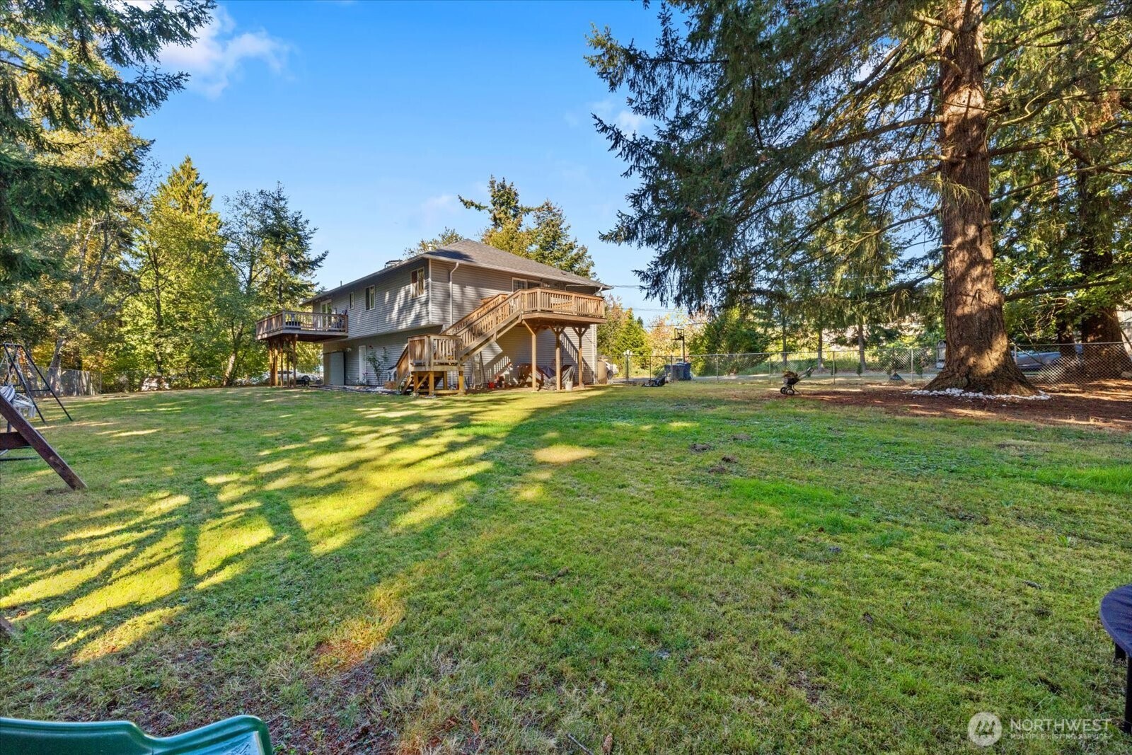 1908 Oak Road Lynnwood, WA 98087 - Photo 3 of 40 Gallery Image 3