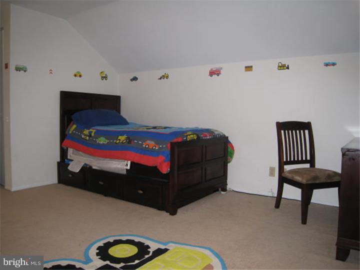 155 Canterbury Road Mount Laurel, NJ 08054 - Photo 14 of 17 Office / Study