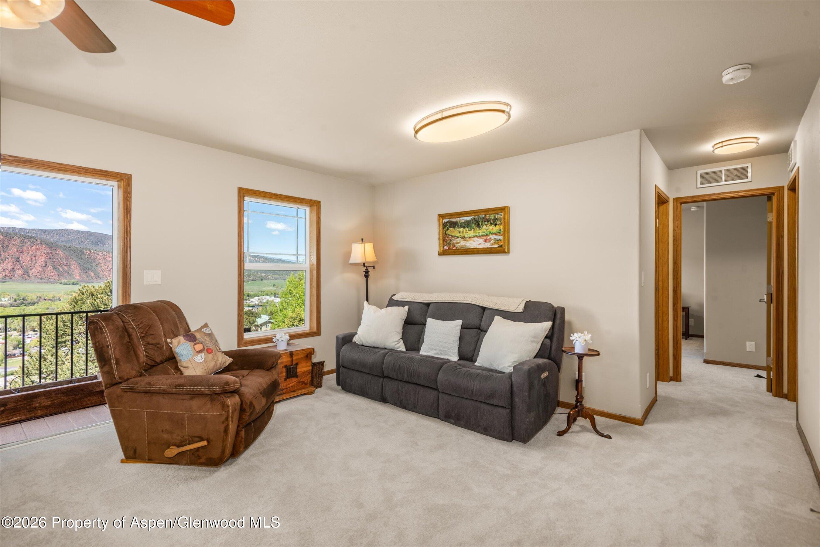 629 Hillcrest Drive Basalt, CO 81621 - Photo 7 of 46 Living Area
