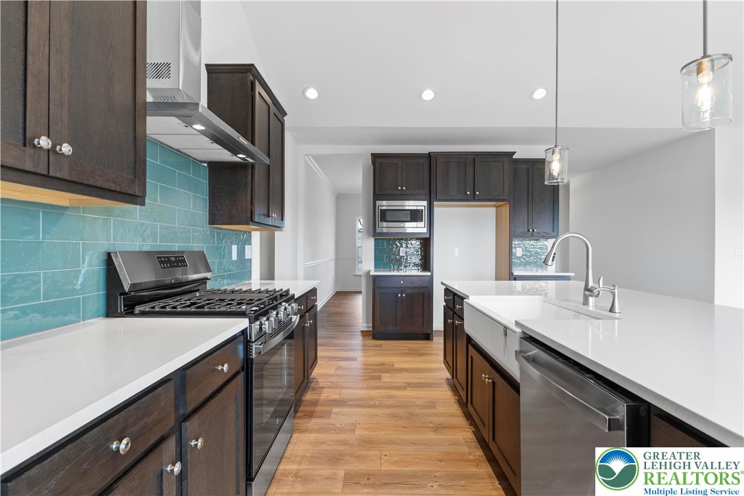 2040 Church Road, Unit 14 Wind Gap, PA 18091 - Photo 8 of 13 not actual home, photo of previously built home