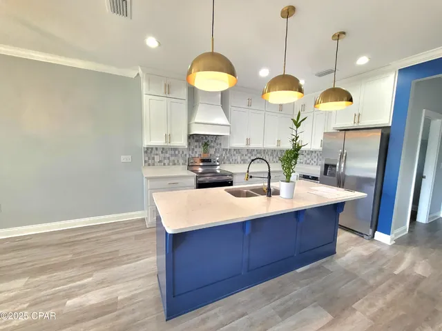 $2,300 | 2609 Outlaws Way, Panama City, FL 32405