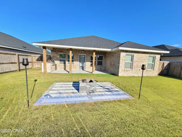 $2,300 | 2609 Outlaws Way, Panama City, FL 32405