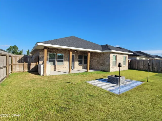 $2,300 | 2609 Outlaws Way, Panama City, FL 32405