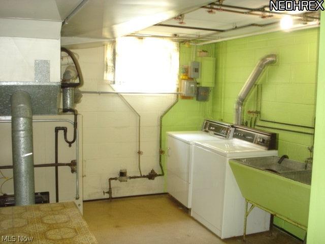 8400 West Moreland Road Cleveland, OH 44129 - Photo 18 of 23 Utility Room