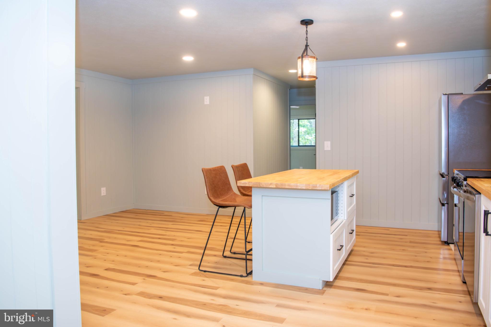 689 Snider's Ridge Mathias, WV 26812 - Photo 22 of 104 Gallery Image 22