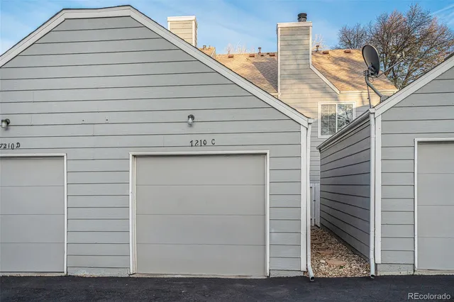 $350,000 | 7210 Devinney Court, Unit C, Arvada, CO 80005