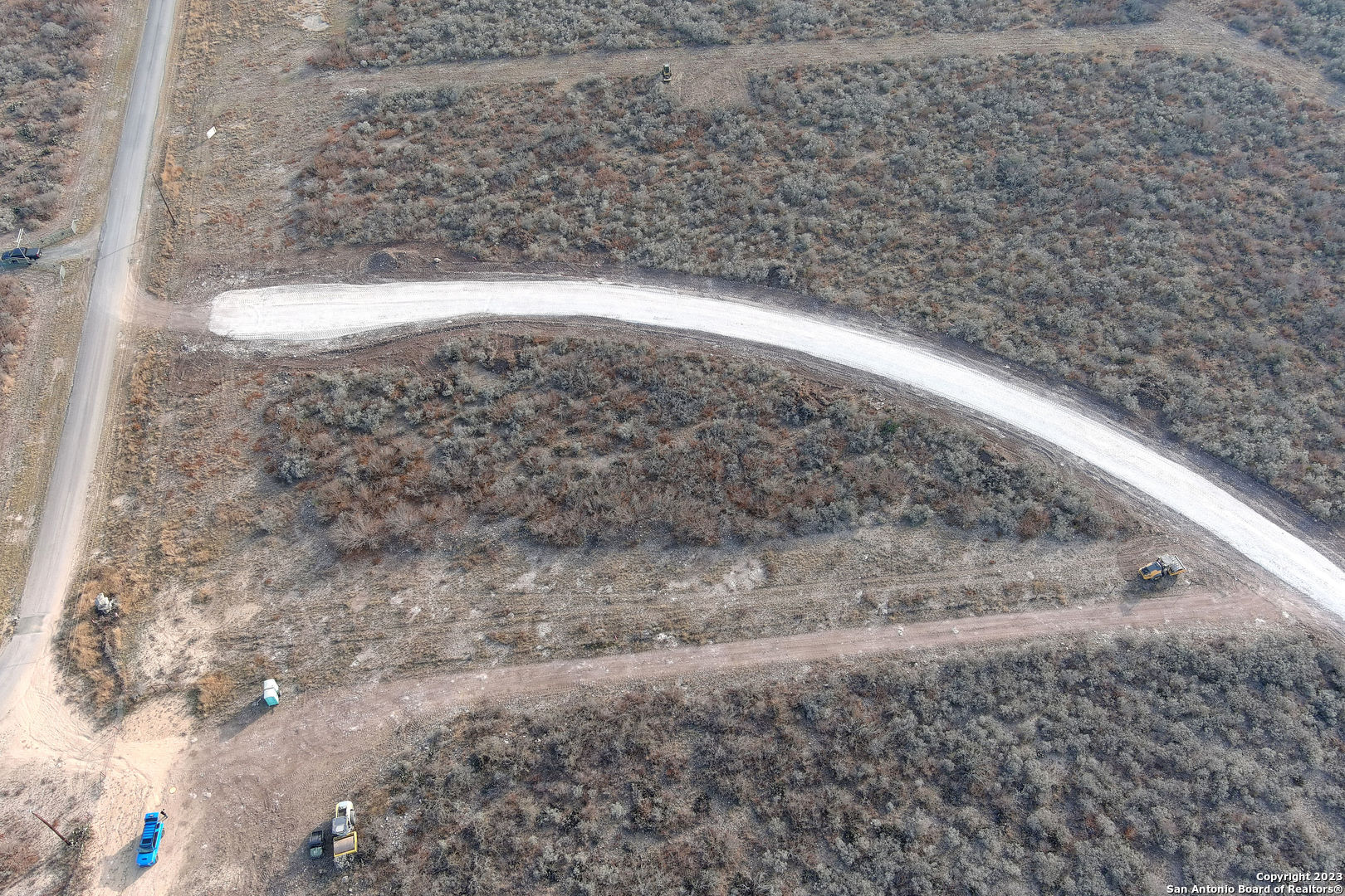 60 Legend Hills Uvalde, TX 78801 - Photo 2 of 7