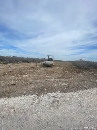 $79,500 | 60 Legend Hills, Uvalde, TX 78801