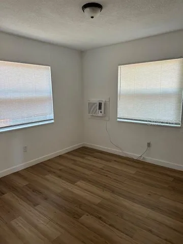 $1,675 | 221 North Saturn Avenue, Clearwater, FL 33755