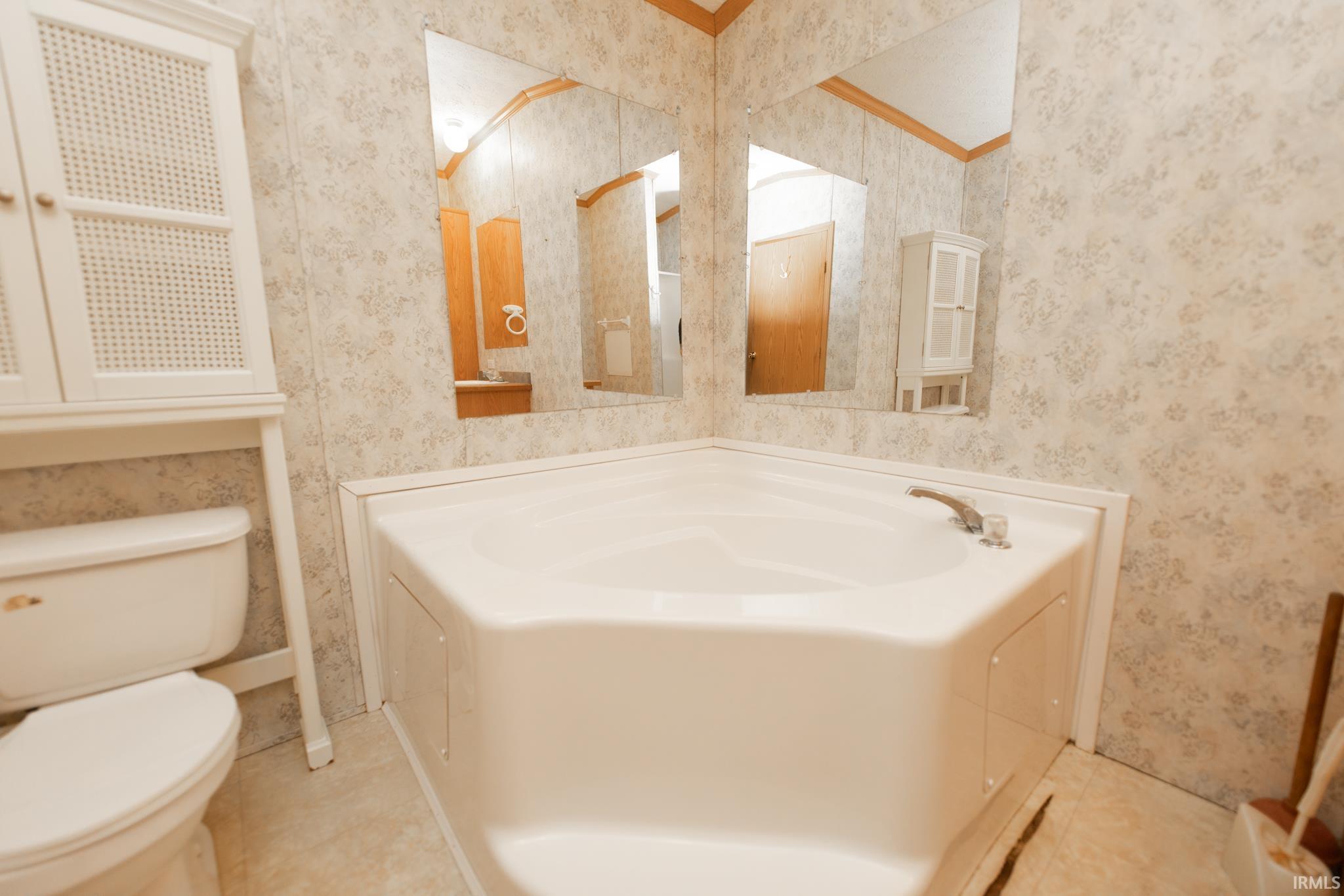 9349 West Elwren Road Bloomington, IN 47403 - Photo 24 of 30 Gallery Image 24