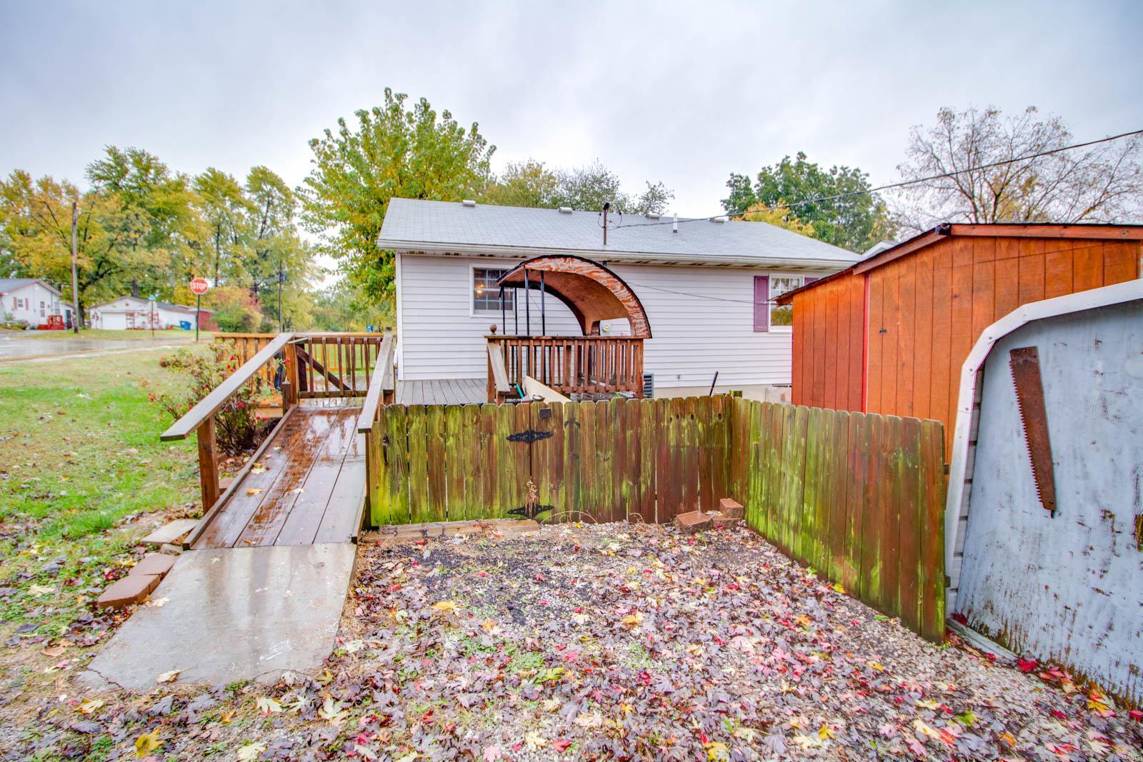 701 Sinclair Avenue South Roxana, IL 62087 - Photo 8 of 23 Gallery Image 8