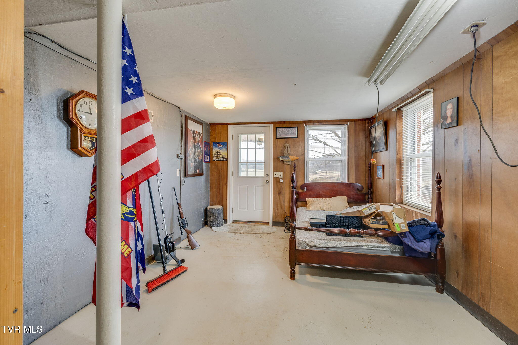 404 Pine Ridge Road Bluff City, TN 37618 - Photo 25 of 30 025