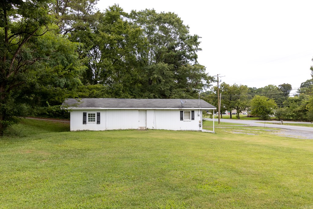 1271 Beaverdale Road Northeast Dalton, GA 30721 - Photo 13 of 32 Gallery Image 13