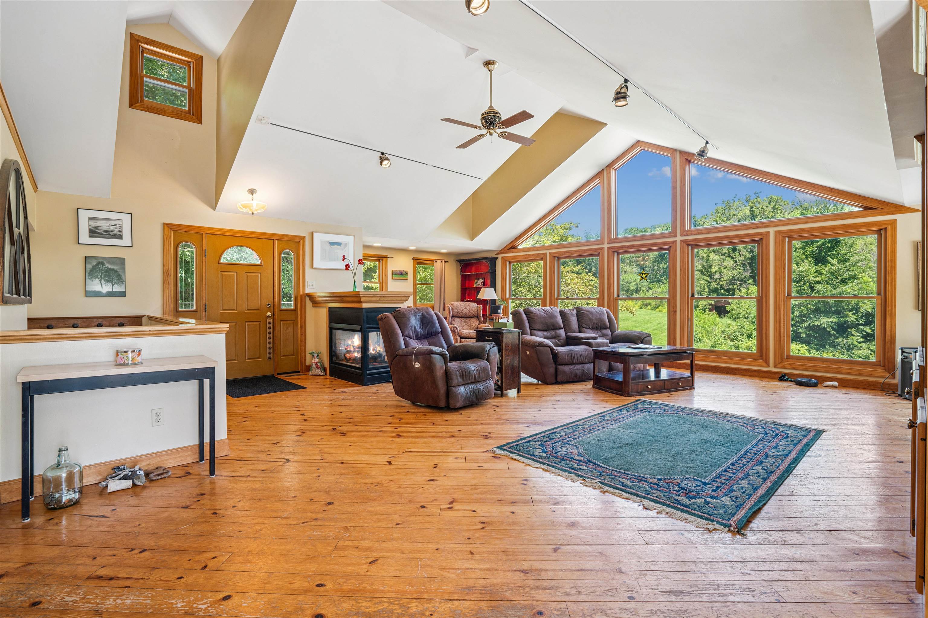 110 North Brodrecht Road Galena, IL 61036 - Photo 3 of 15 Gallery Image 3