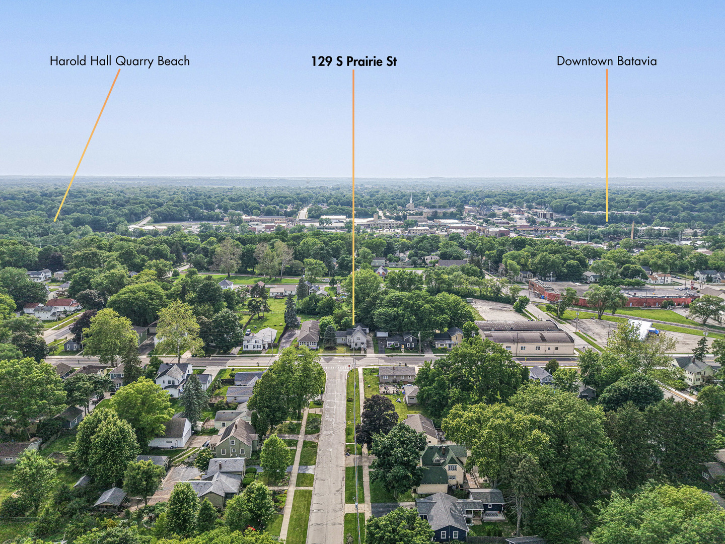 129 South Prairie Street Batavia, IL 60510 - Photo 40 of 45 a view of a city with a lake view