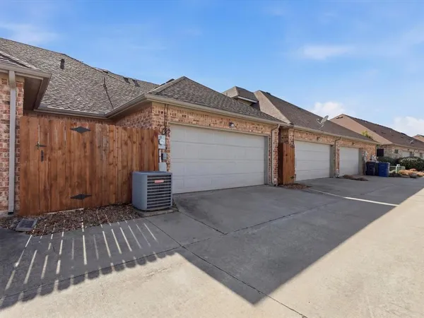 $427,719 | 3075 Willow Grove Boulevard, Unit 402, McKinney, TX 75070
