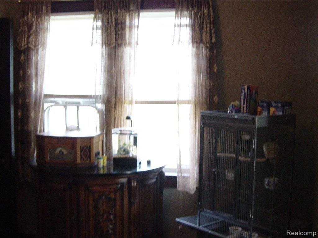 18316 Reed Street Melvindale, MI 48122 - Photo 10 of 20 18316 REED 002