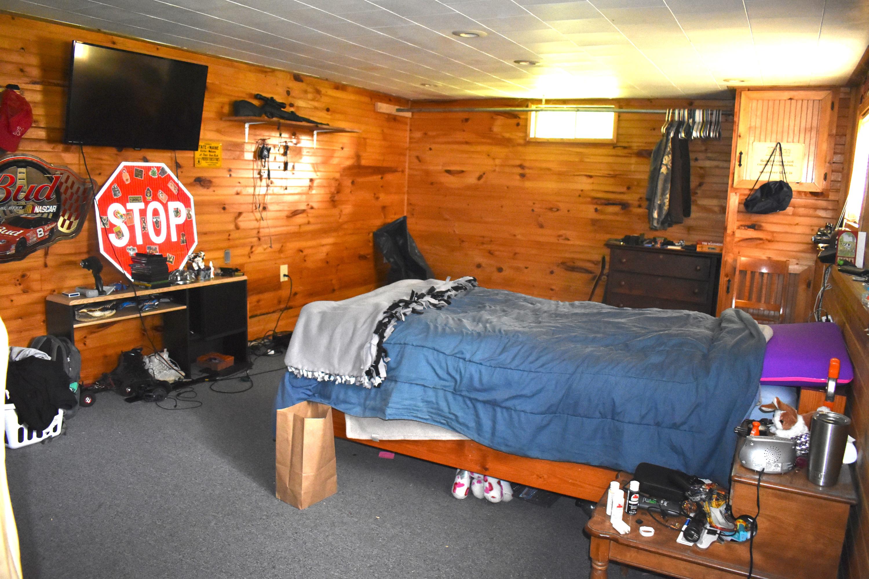 273 South Horseback Road Burnham, ME 04922 - Photo 41 of 42 Family room