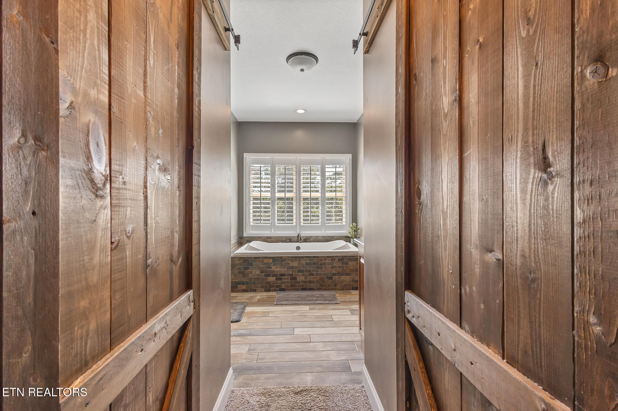 450 County Road 134 Athens, TN 37303 - Photo 19 of 54 450 Cr 134-18