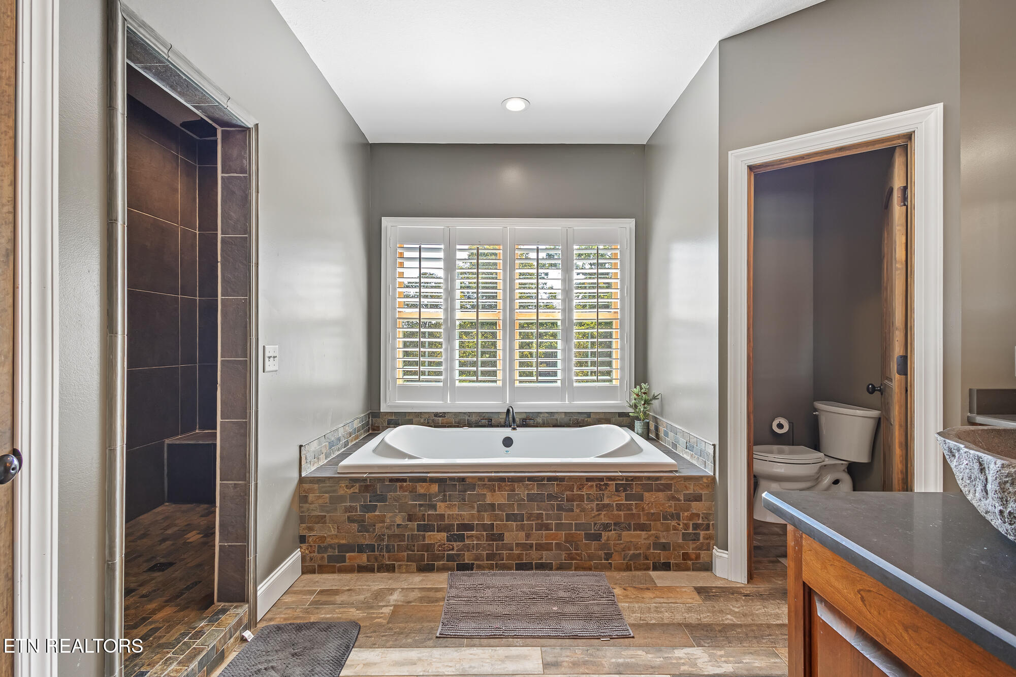 450 County Road 134 Athens, TN 37303 - Photo 21 of 54 450 Cr 134-20