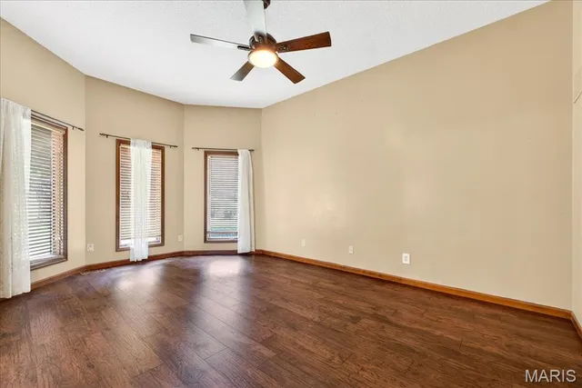 $500,000 | 196 Creek Bottom Road, Labadie, MO 63055