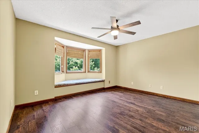 $500,000 | 196 Creek Bottom Road, Labadie, MO 63055