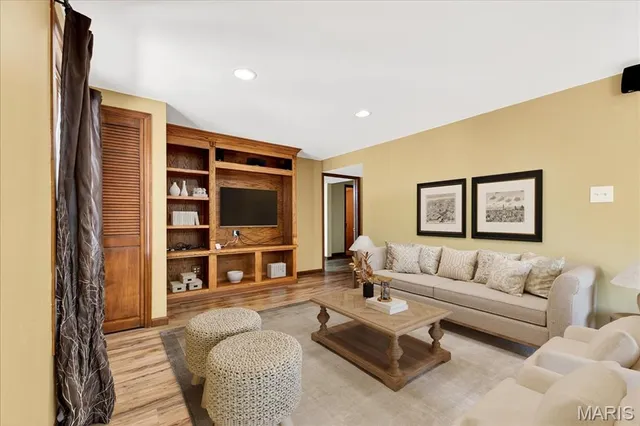 $500,000 | 196 Creek Bottom Road, Labadie, MO 63055