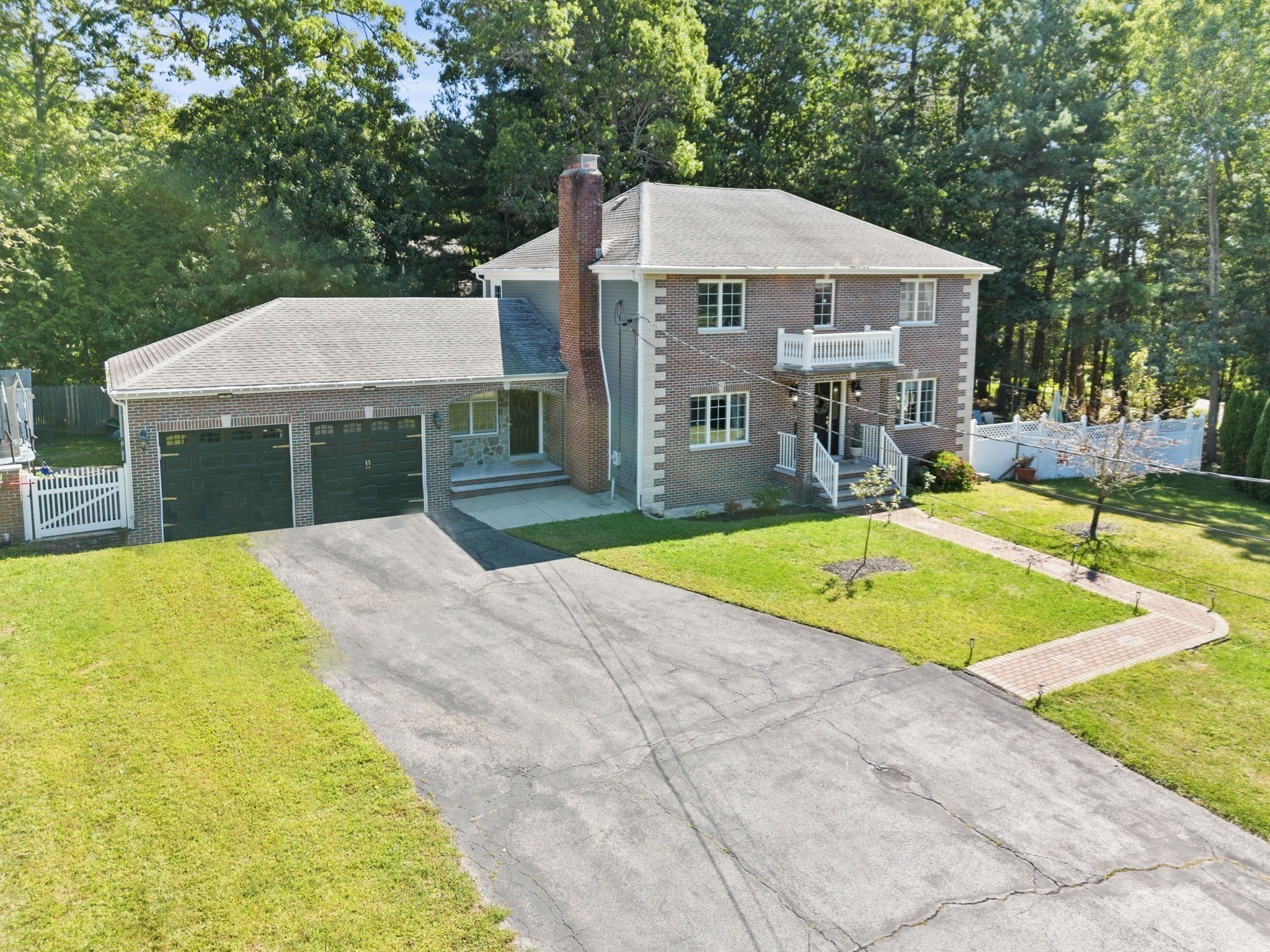 128 Boston Street Middleton, MA 01949 - Photo 2 of 42 Gallery Image 2
