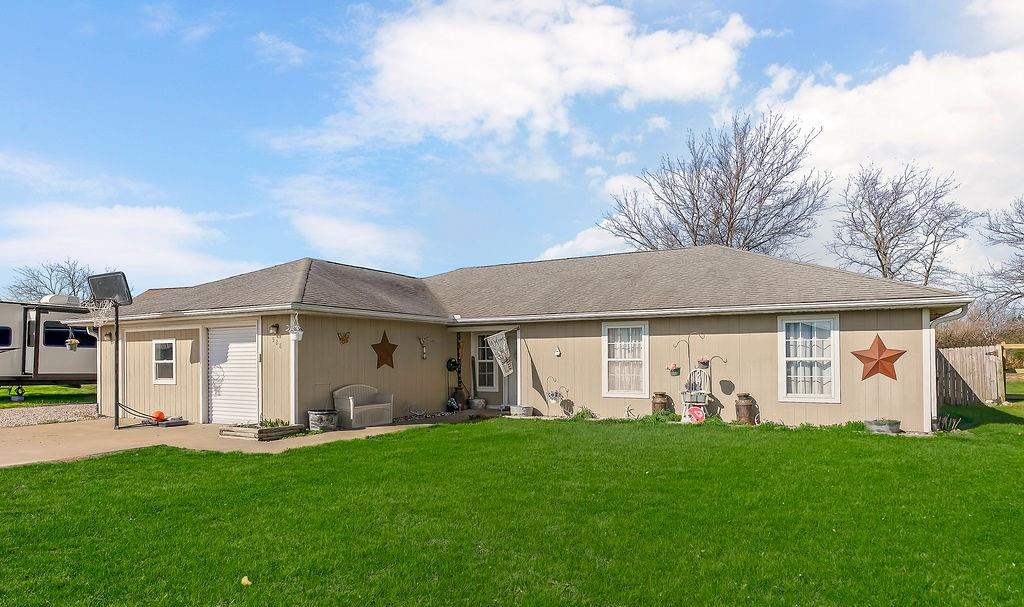 528 South Truman Road Archie, MO 64725 - Photo 2 of 29