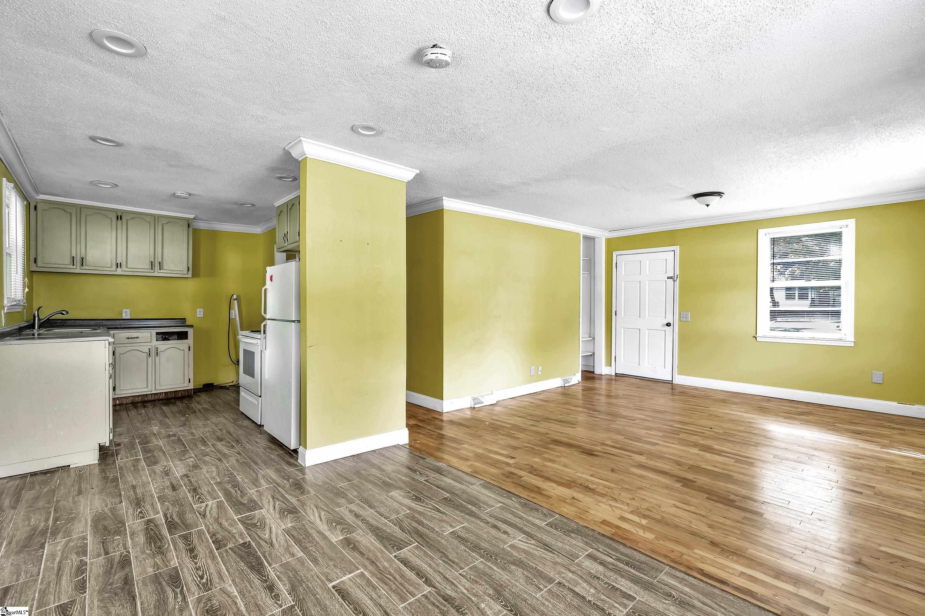 114 Pine Ridge Road Lyman, SC 29365 - Photo 3 of 26 Gallery Image 3