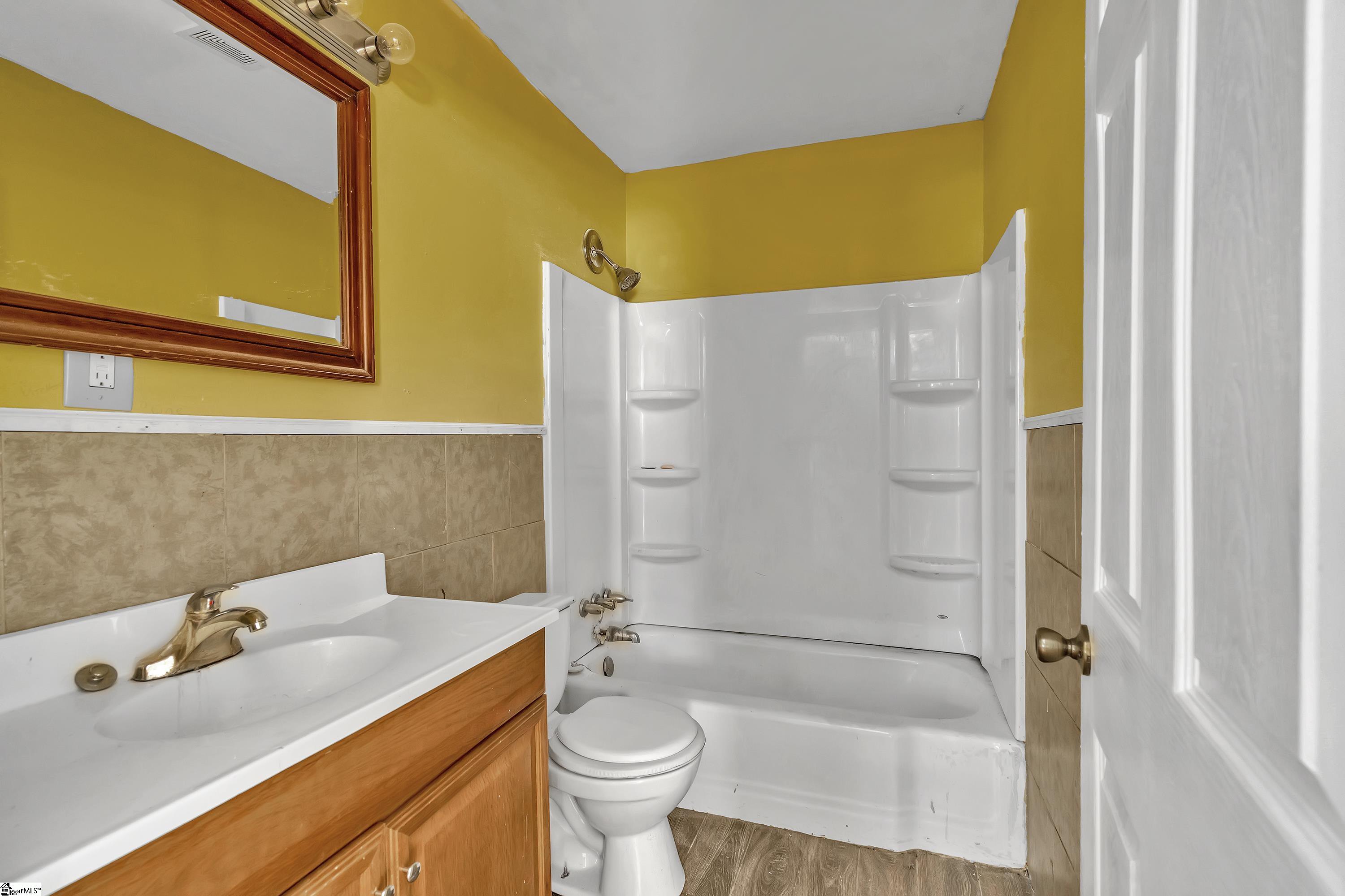 114 Pine Ridge Road Lyman, SC 29365 - Photo 6 of 26 Gallery Image 6
