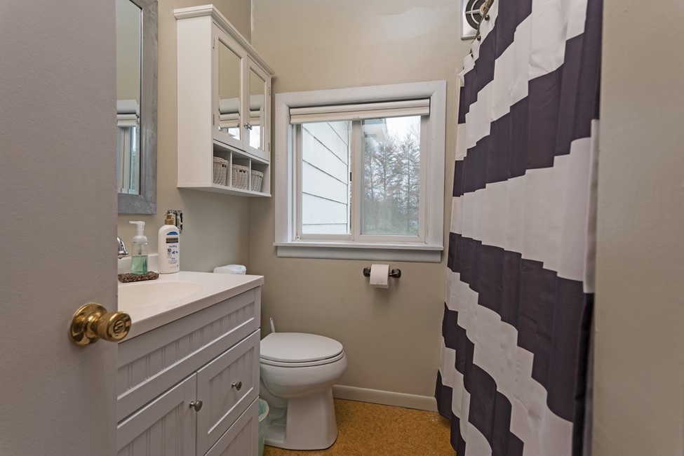418 Parks Schram Road Warsaw, IN 46580 - Photo 10 of 19 Gallery Image 10