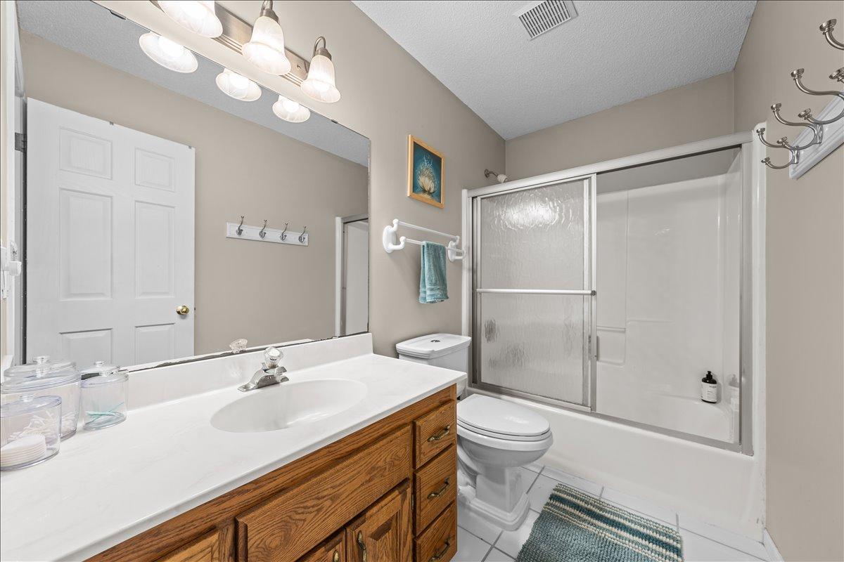 139 Ridge Way Mahtomedi, MN 55115 - Photo 19 of 30