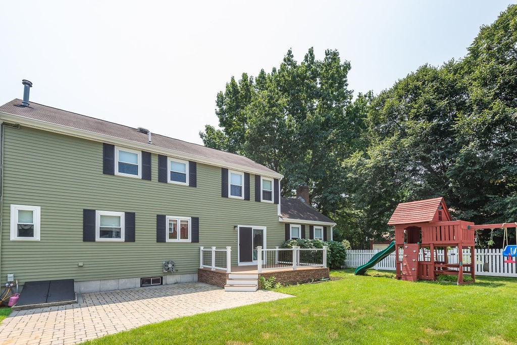 244 Vincent Road Dedham, MA 02026 - Photo 7 of 42 Gallery Image 7